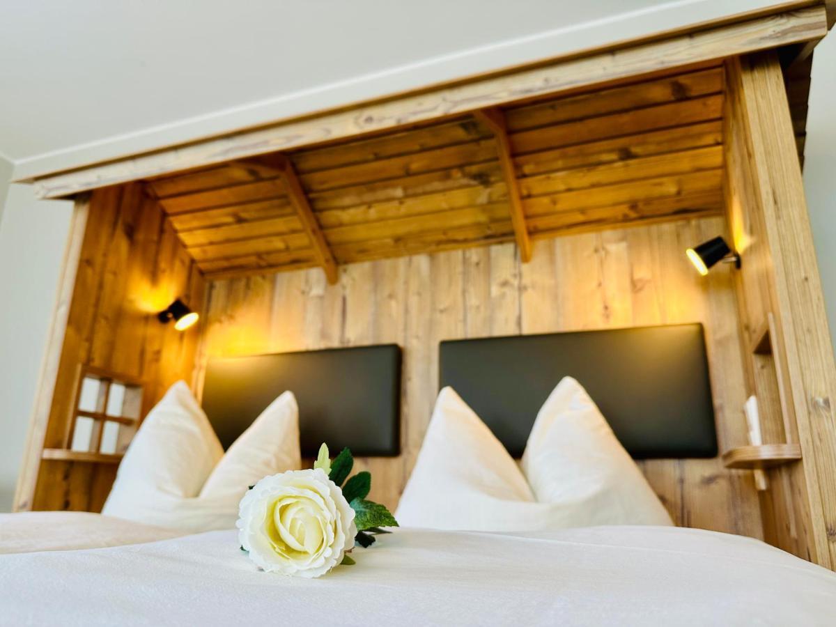 Hotel - Restaurant Berghof Berghausen  Eksteriør bilde